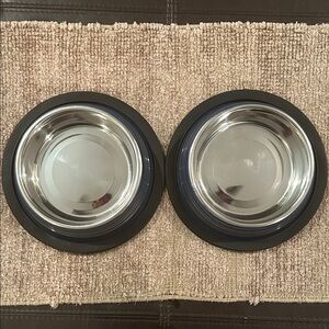 Set of Stainless Steel Pet Bowls with Blue Striped Pattern and Rubberized Base